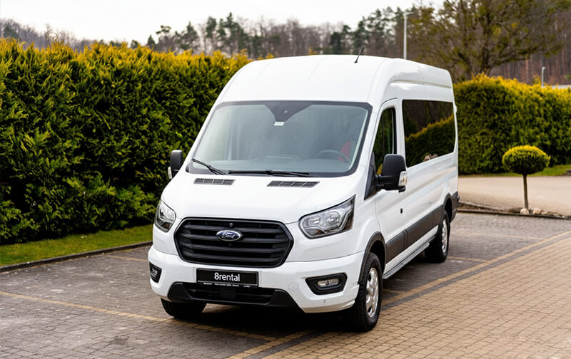 Ford Transit 16-seat minibus, exterior